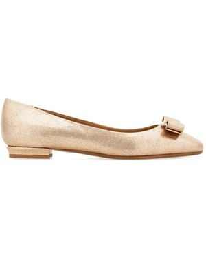 Ferragamo Vara Bow Ballet Flats - Natural