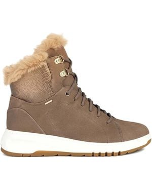 Geox Waterproof Enkellaarzen Met Afwerking Van Bont - Bruin