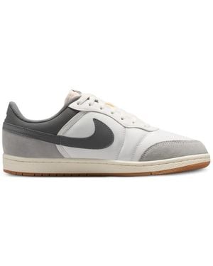 Nike Skyline Low Le Trainers - White