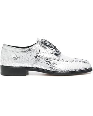 Maison Margiela Tabi Mirror-Effect Lace-Up Brogues - White