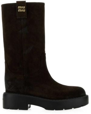 Miu Miu Logo-Plaque Suede Boots - Nero
