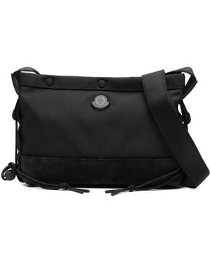 Moncler ロゴプレート メッセンジャーバッグ - ブラック