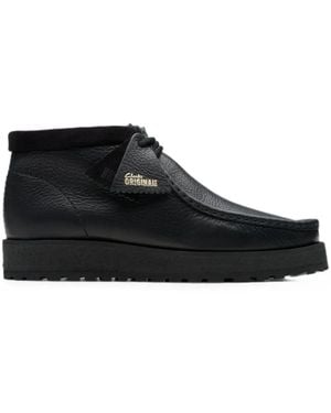 Clarks Wallabee Scout Leather Desert Boots - Black