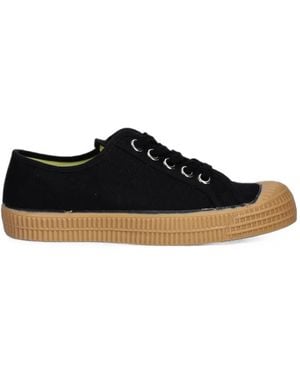 Novesta Star Master Sneakers - Black