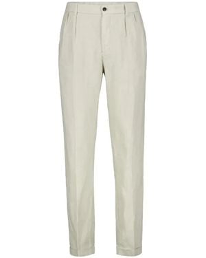 04651 Handelsgesellschaft MBH & Co. KG Pleated Turn-Up Trousers - Natural