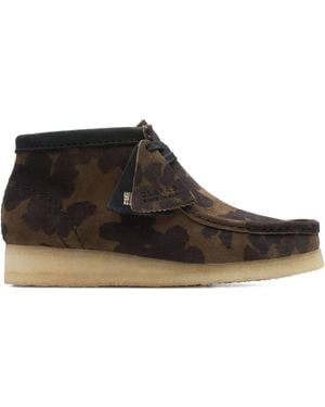 Clarks Wallabee /Khaki" Boots - Brown