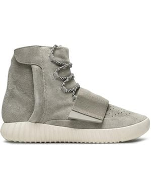 Yeezy Yeezy 750 Boost Sneakers - Gray