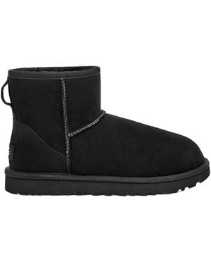UGG Classic Mini II Stiefel - Schwarz