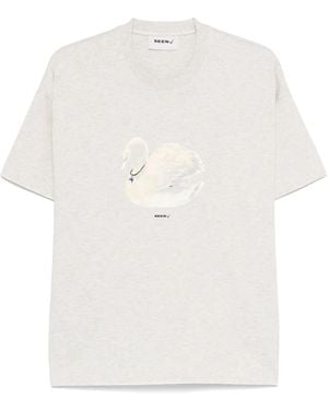 SEEN USERS T-Shirt Becoming A Swan - Bianco