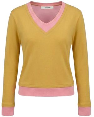 GIMAGUAS Sam V-Neck T-Shirt - Yellow