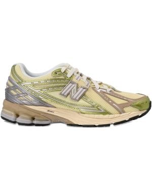 New Balance Sneakers With Front Lace-Up Fastening - Yellow