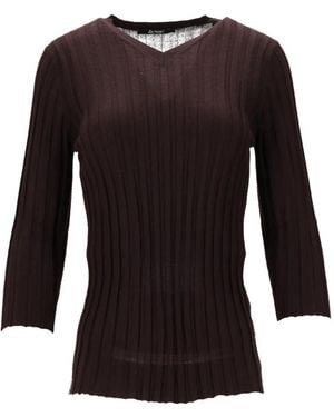 LA ROSE V-Neck Ribbed Top - Black