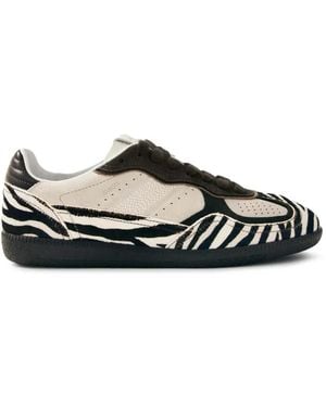 Alohas Tb.490 Zebra-Print Leather Low-Top Sneakers - White