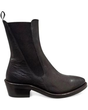 Calce Almond-Toe Chelsea Boots - Black
