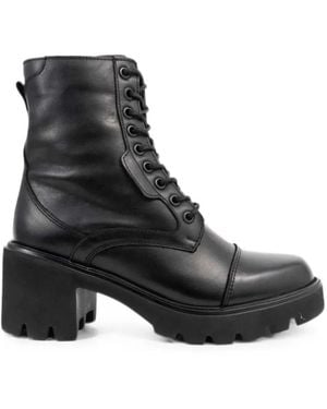 SERGIO MORETTI FIRENZE Lace-Up Ankle Boots - Black