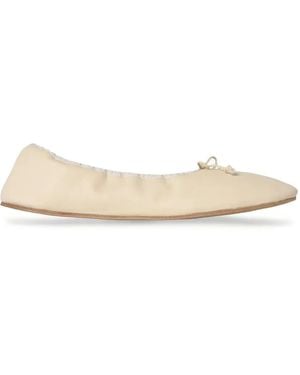 THE ROW スクエアトゥ フラットシューズ 37.5 ベージュ THE ROW