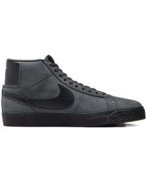Nike Zoom Blazer Mid Sb Embossed-Logo Trainers - Black
