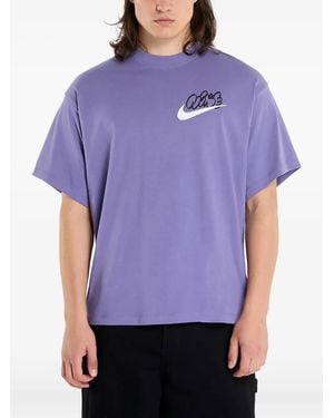 Nike Swoosh-Graphic T-Shirt - Purple