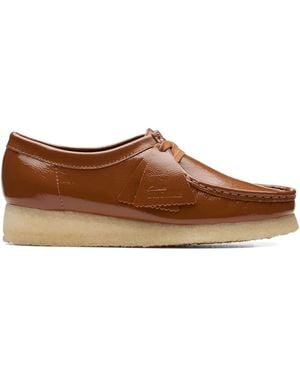 Clarks Wallabee "dusk Brown Pat" ローファー - ブラウン