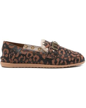 Mou Leopard-Print Logo-Plaque Loafers - Brown