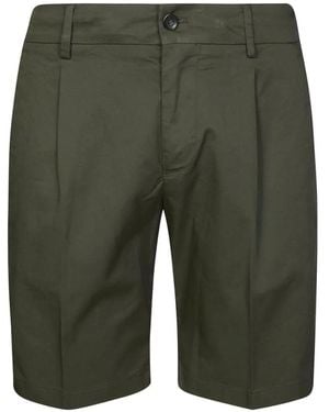 BE ABLE Pleated-Detail Bermuda Shorts - Green