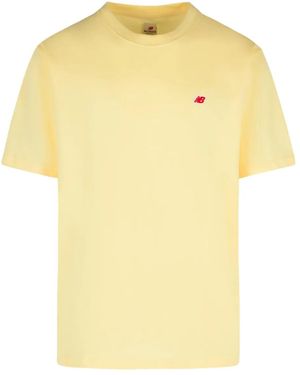 New Balance Crew-Neck Logo-Patch T-Shirt - Yellow