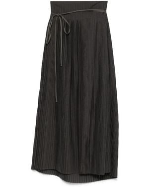 Individual Sentiments Pleated Midi Skirt - Black