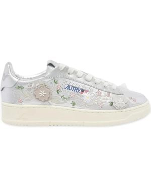 Autry Dallas Low Floral-Embroidered Sneakers - White
