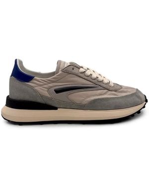 Date Athleta Panelled Trainers - Grey