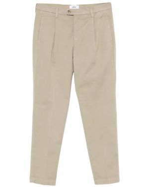 VELA SHOP Belt-Loop Pleated Trousers - Natural