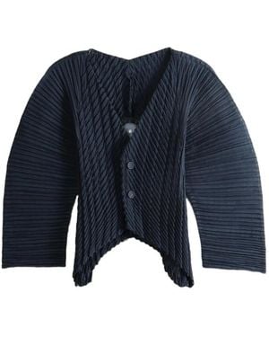 Issey Miyake Unfurling Pleats Pleated Asymmetric-Hem Cardigan - Blue