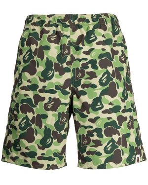 A Bathing Ape Graphic-Print Straight-Leg Shorts - Green