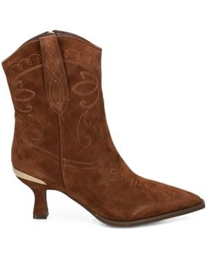 Alma En Pena. Embroidered Suede Ankle Boots - Brown