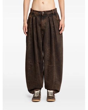 Hed Mayner Wide-Leg Pleated Denim Pants - Brown