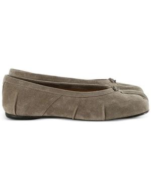 Maison Margiela Tabi-Toe Pleated Ballet Flats - Grey