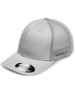 Oakley Golf Cresting Trucker Hat - Grey