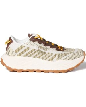 Miu Miu Sneakers Met Mesh Vlakken - Naturel