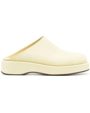 GU_DE Miller Nubuck Loafers - White