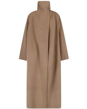 Almada Label High-Neck Concealed-Fastening Coat - Natural