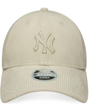 KTZ 9Forty Cord Ny Yankees Corduroy Baseball Cap - Natural