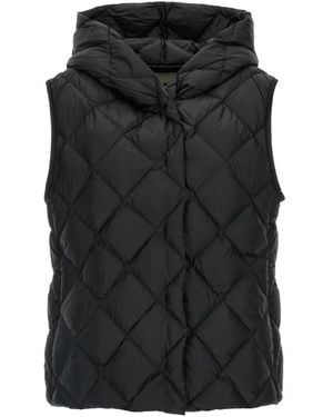 Weekend by Maxmara Giochi Quilted Hooded Gilet - Black
