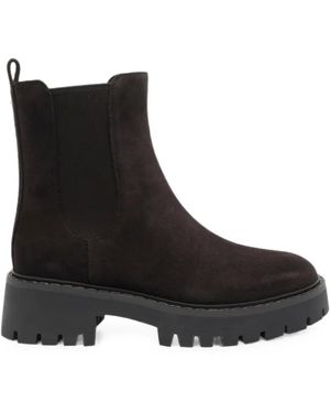 MICHAEL Michael Kors Chelsea Ankle Boots - Black