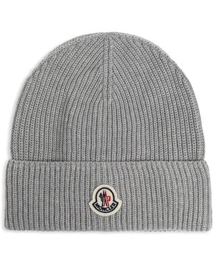 Moncler ロゴパッチ ビーニー - グレー
