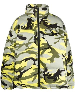 Vetements Camouflage-Print Puffer Jacket - Yellow