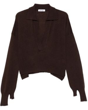 ELY ELY V-Neck Spread-Collar Jumper - Black
