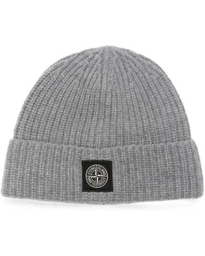 Stone Island Logo-Patch Ribbed-Knit Beanie Hat - Grey