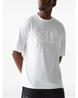 KTZ Chicago Bulls Nba Logo-Print Cotton T-Shirt - Grey