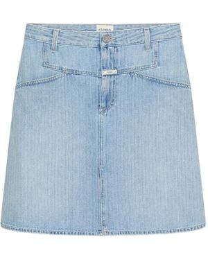 Closed Front Slit Denim Mini Skirt - Blue