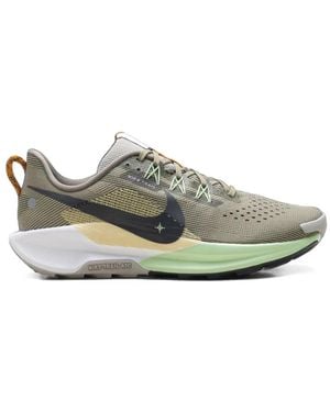 Nike Pegasus Trail 5 Trainers - Grey
