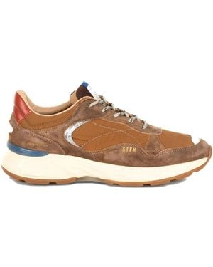 Stokton Reverse Paneled Sneakers - Brown